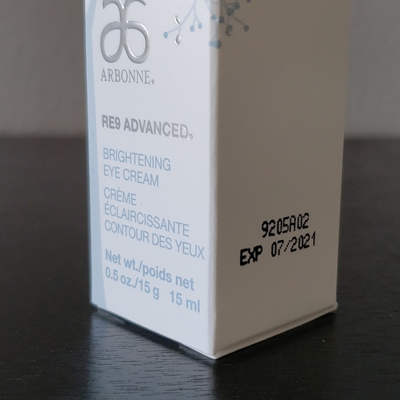 arbonne brightening eye cream